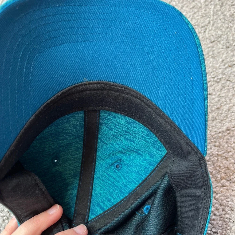 Under Armour Kids Baseball Cap Blue Heathered Youth Flex Fit Hat athletic casual